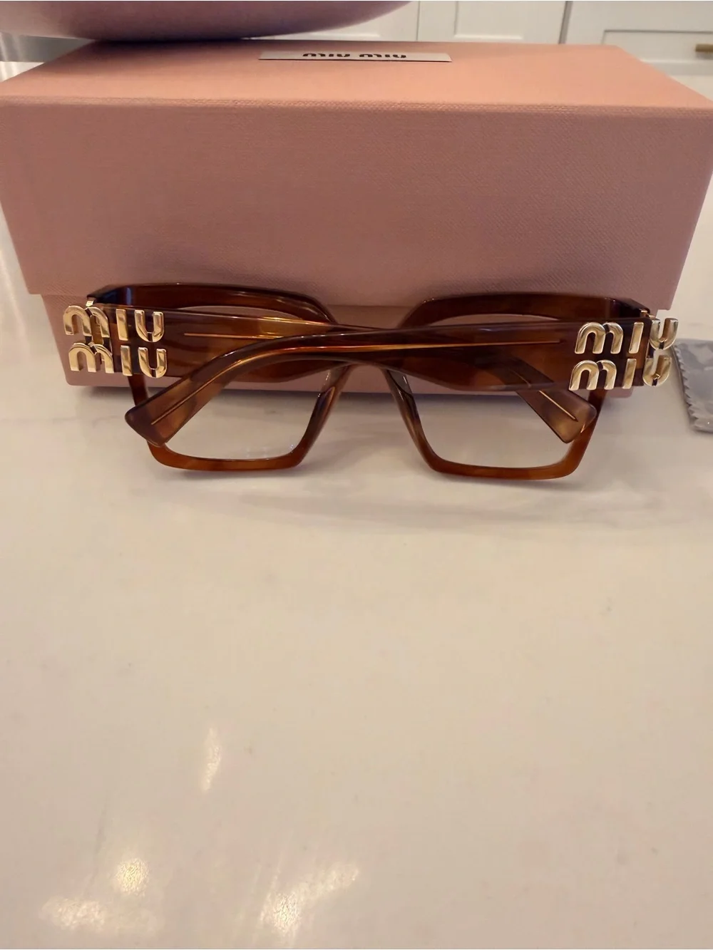 Miu Miu used eyeglasses